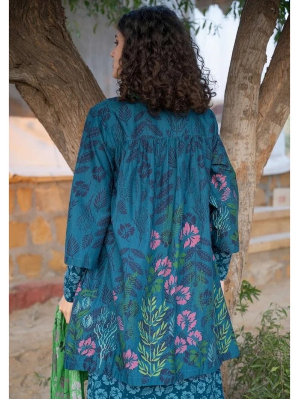 NWOT Gudrun Sjoden Woven Tahiti Tunic Top Organic Cotton Embroidered Floral L - Picture 2 of 10